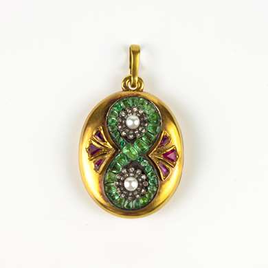 Gold emeralds, pearls and diamonds souvenir pendant
