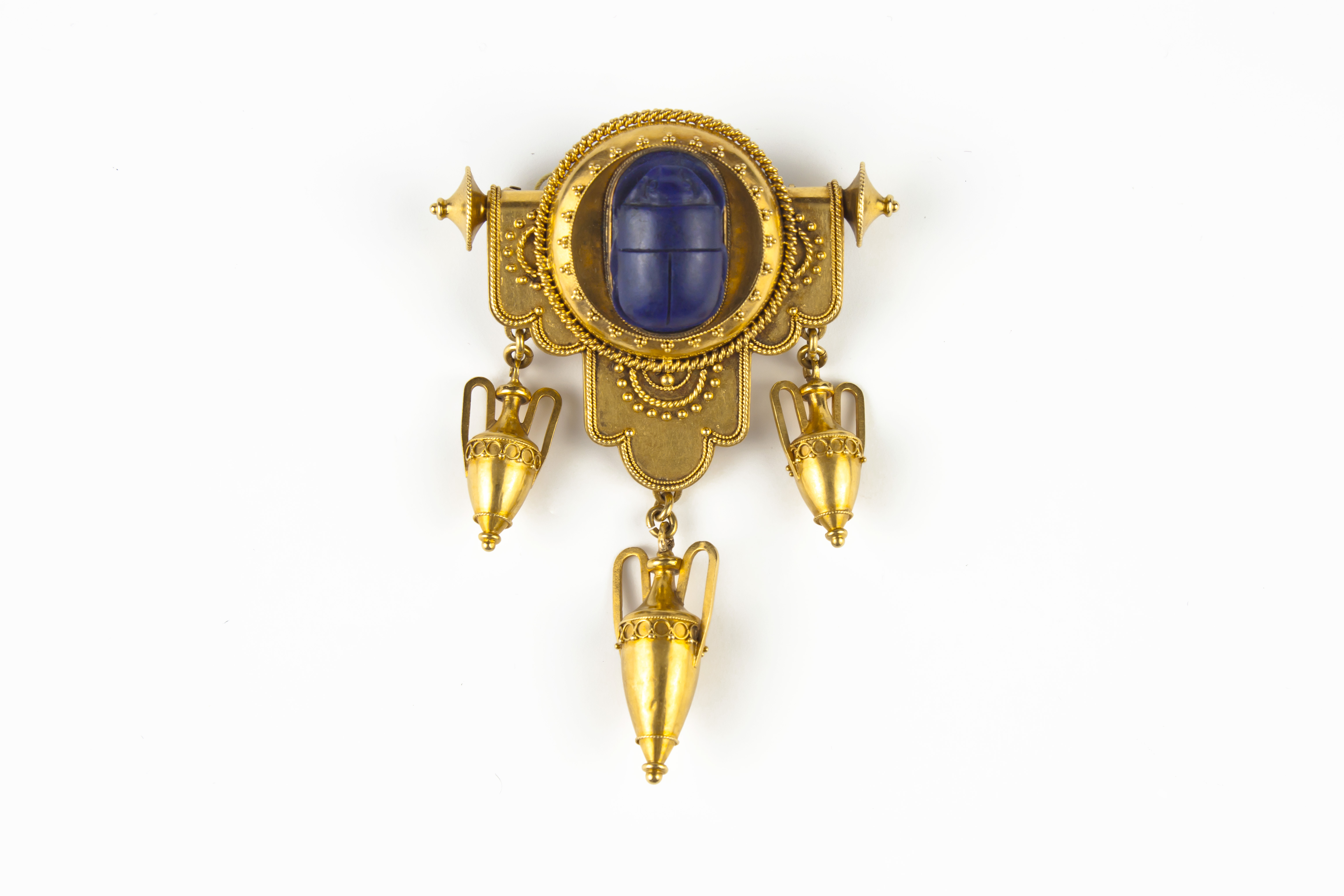 Neo Etruscan gold and lapis lazuli brooch